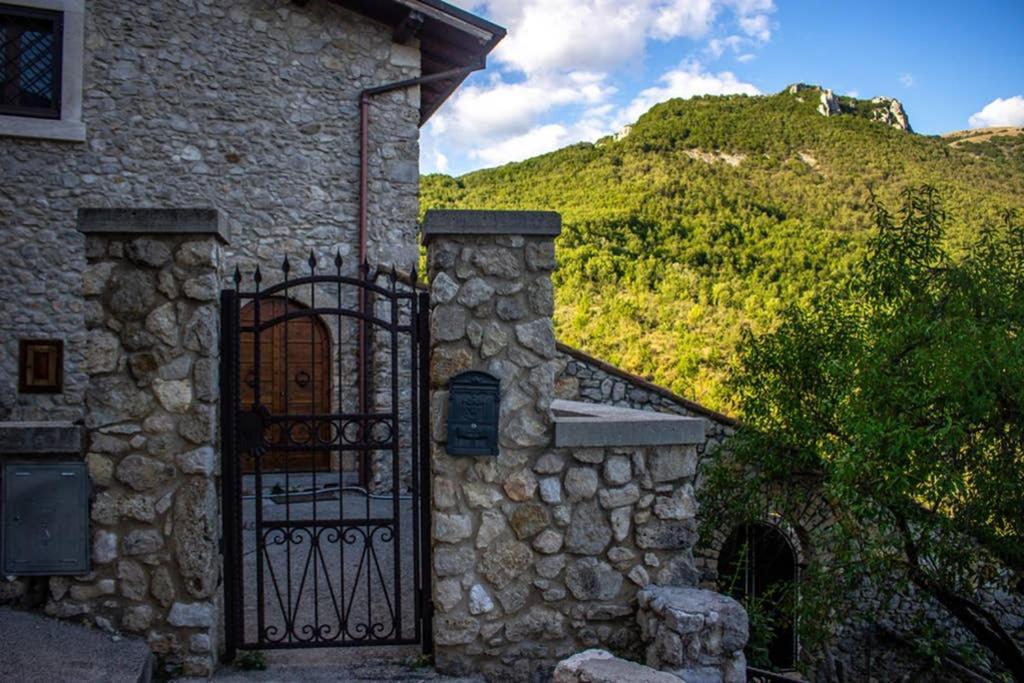 Villa La Caprareccia Fiumata Esterno foto